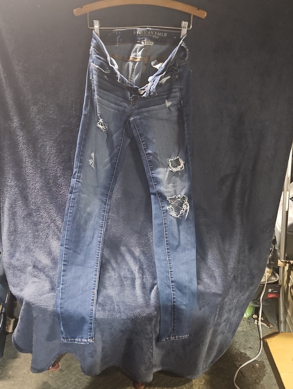 American Eagle Outfitters Women’s Blue Skinny Jeans Small Spot On back As Shown